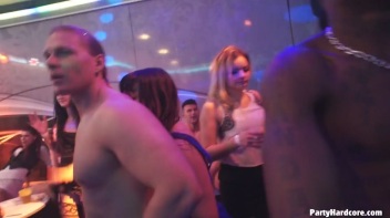 Party Hardcore Gone Crazy Vol. 32 Part 7 - Cam 3 Screencap 59 on www.sinx.com