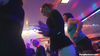 Party Hardcore Gone Crazy Vol. 32 Part 7 - Cam 3 Screencap 76 on www.sinx.com
