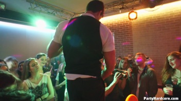 Party Hardcore Gone Crazy Vol. 39 Single Cut: Part 1 - Cam 1 Screencap 41 on www.sinx.com