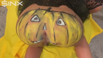 Happy Halloween... Screencap 12 on www.sinx.com