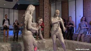 No Angels In This Mud Pit! Screencap 96 on www.sinx.com