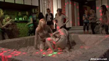 No Angels In This Mud Pit! Screencap 25 on www.sinx.com