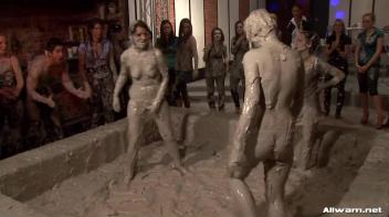 No Angels In This Mud Pit! Screencap 80 on www.sinx.com