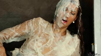 Pumping Shoes And Sluts Full Of Cum Screencap 100 on www.sinx.com