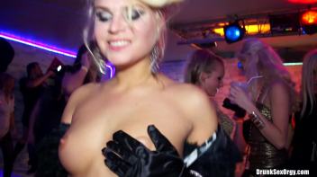 Holiday Hotties Part 3 - Cam 3 Screencap 72 on www.sinx.com