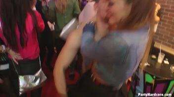 Party Hardcore Gone Crazy Vol. 38 Part 6 - Cam 4 Screencap 48 on www.sinx.com