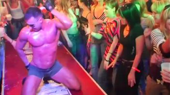 Party Hardcore Vol. 27 Part 1 Screencap 26 on www.sinx.com