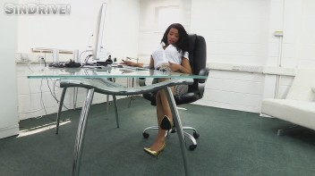 Slutty Black Secretary Rides It Like  A Pro Screencap 3 on www.sinx.com