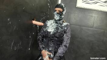 Blonde thief Barra makes herself cum with a stolen Dildo Screencap 20 on www.sinx.com