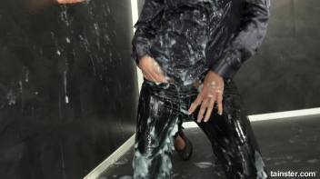 Blonde thief Barra makes herself cum with a stolen Dildo Screencap 24 on www.sinx.com