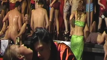 Blowjob Beauties Part 5 - Cam 2 Screencap 12 on www.sinx.com