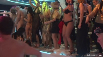 Winter WonderBang Part 6 - Cam 3 Screencap 88 on www.sinx.com