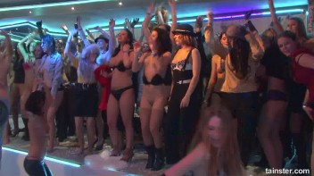 Winter WonderBang Part 6 - Cam 3 Screencap 98 on www.sinx.com