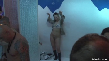 Winter WonderBang Part 6 - Cam 3 Screencap 11 on www.sinx.com