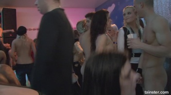 Winter WonderBang Part 6 - Cam 3 Screencap 12 on www.sinx.com