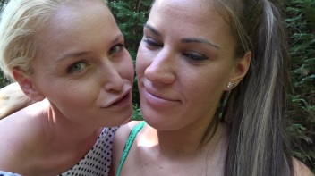 Girlfriends Lustful Outdoor Face Licking Screencap 13 on www.sinx.com