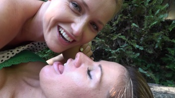 Girlfriends Lustful Outdoor Face Licking Screencap 33 on www.sinx.com