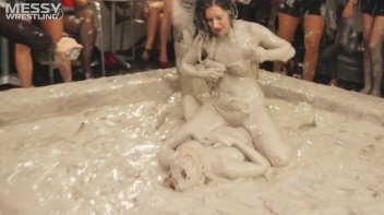 Messy Wrestling: Casual Splat and Catfight To Get To Those Huge Titties! Screencap 56 on www.sinx.com