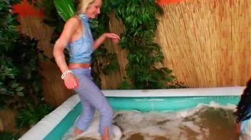 Inflatable Pool Wetlook Fun Screencap 60 on www.sinx.com