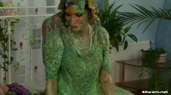 Wedding Day MESSacre Screencap 104 on www.sinx.com