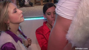 Winter WonderBang Part 2 - Cam 1 Screencap 32 on www.sinx.com