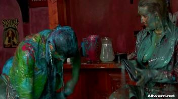 Smoothie Shop WAM Catfight Screencap 99 on www.sinx.com