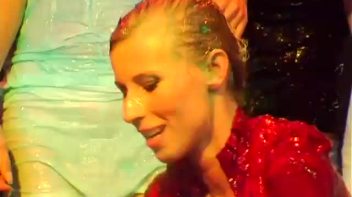 Blue Gel Pit Action! Screencap 41 on www.sinx.com