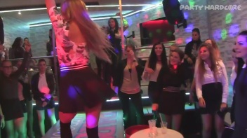 Party Hardcore Gone Crazy Vol. 14 Part 1 - Cam 1 Screencap 24 on www.sinx.com