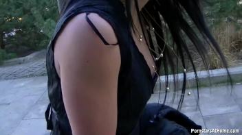 Busted Blowjob! Screencap 10 on www.sinx.com