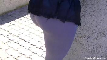 Busted Blowjob! Screencap 21 on www.sinx.com