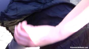 Busted Blowjob! Screencap 63 on www.sinx.com