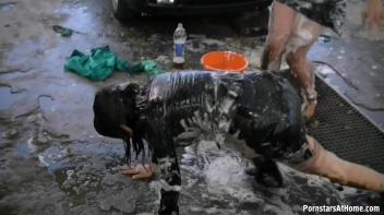 Satin Freaks Messy Carwash Screencap 82 on www.sinx.com