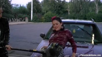 Satin Freaks Messy Carwash Screencap 86 on www.sinx.com