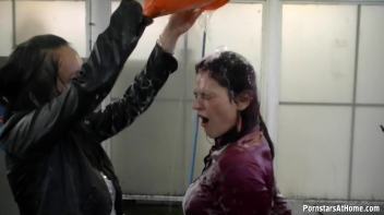 Satin Freaks Messy Carwash Screencap 89 on www.sinx.com