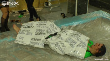 Hot chick gets covered in sticky glue Screencap 44 on www.sinx.com