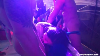 Party Hardcore Gone Crazy Vol. 33 Part 7 - Cam 1 Screencap 48 on www.sinx.com