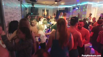 Party Hardcore Gone Crazy Vol. 33 Part 7 - Cam 1 Screencap 6 on www.sinx.com