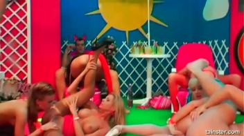 Sex Dolls Part 4 - Cam 1 Screencap 20 on www.sinx.com