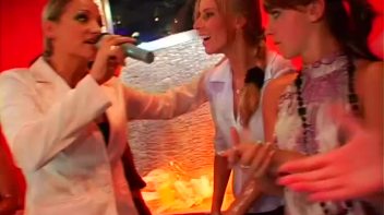 Greased Up and Ready To Fight Screencap 71 on www.sinx.com