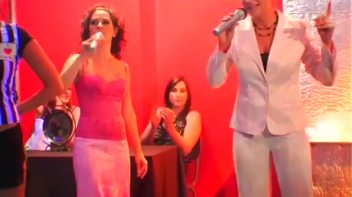 Greased Up and Ready To Fight Screencap 1 on www.sinx.com