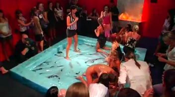 Greased Up and Ready To Fight Screencap 40 on www.sinx.com