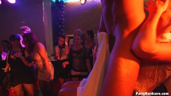 Party Hardcore Gone Crazy Vol. 38 Part 5 - Cam 1 Screencap 117 on www.sinx.com