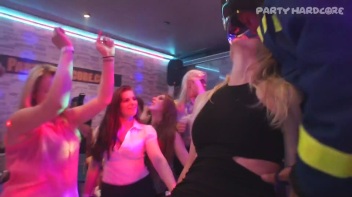 Party Hardcore Gone Crazy Vol. 28 Part 4 - Cam 2 Screencap 54 on www.sinx.com