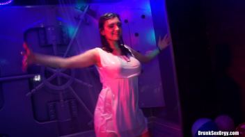 International Summer Lovin' Part 4 - Lesbo Cam Screencap 6 on www.sinx.com