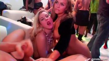 pussy blizzard part 4 - cam 1 Screencap 93 on www.sinx.com