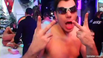 pussy blizzard part 4 - cam 1 Screencap 74 on www.sinx.com