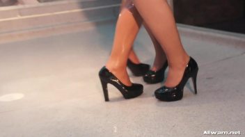 Moving To The Wetlook Groove Screencap 101 on www.sinx.com