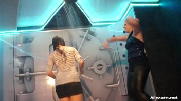 Moving To The Wetlook Groove Screencap 18 on www.sinx.com