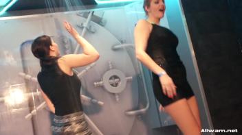 Moving To The Wetlook Groove Screencap 48 on www.sinx.com