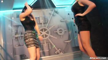 Moving To The Wetlook Groove Screencap 57 on www.sinx.com